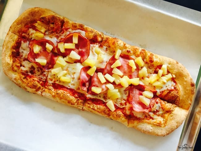 Hawaiian Pizza, Fiero Pizza, Sioux Falls, SD | thegunnysack.com